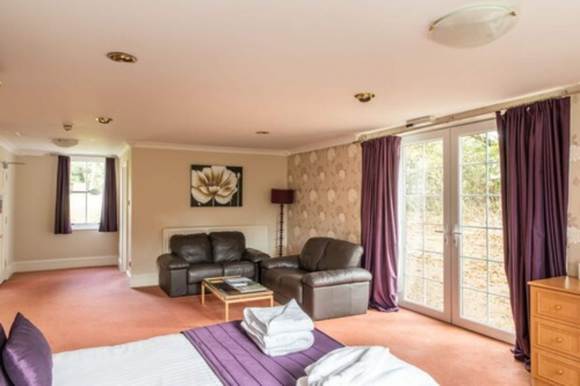 Woodland Manor Hotel Bedford Dış mekan fotoğraf