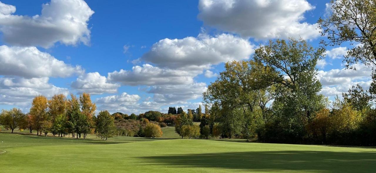 Woodland Manor Hotel Bedford Dış mekan fotoğraf