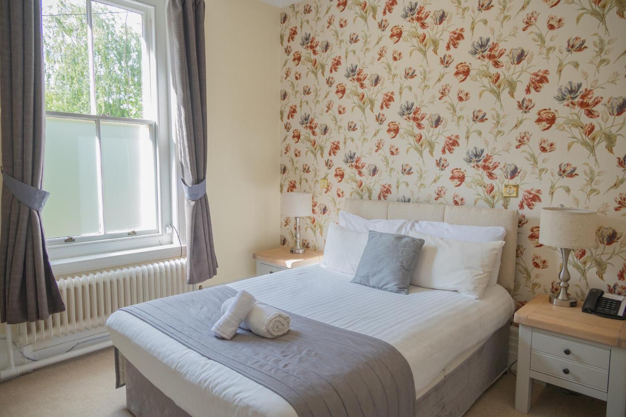 Woodland Manor Hotel Bedford Dış mekan fotoğraf